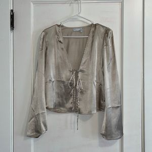 NWOT ASOS Design Long Sleeve Double Tie Top Gold Size US 6 (Medium)
